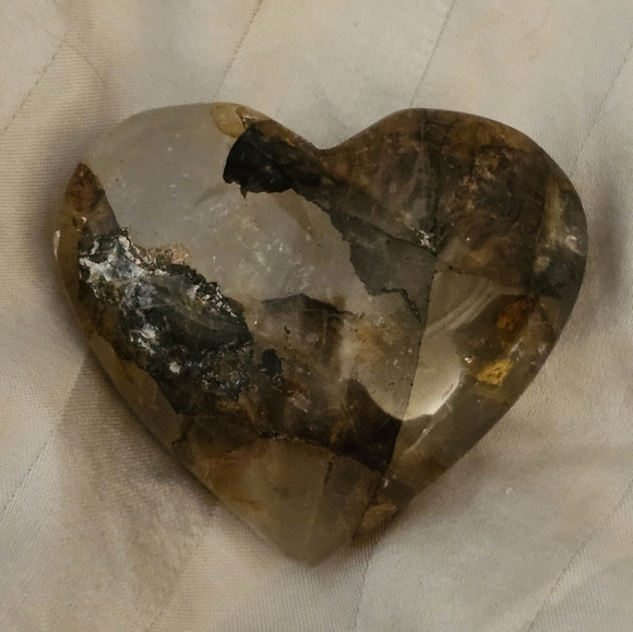 82g, Puffy Golden Healer Heart Carving, New! - Picture 6 of 11